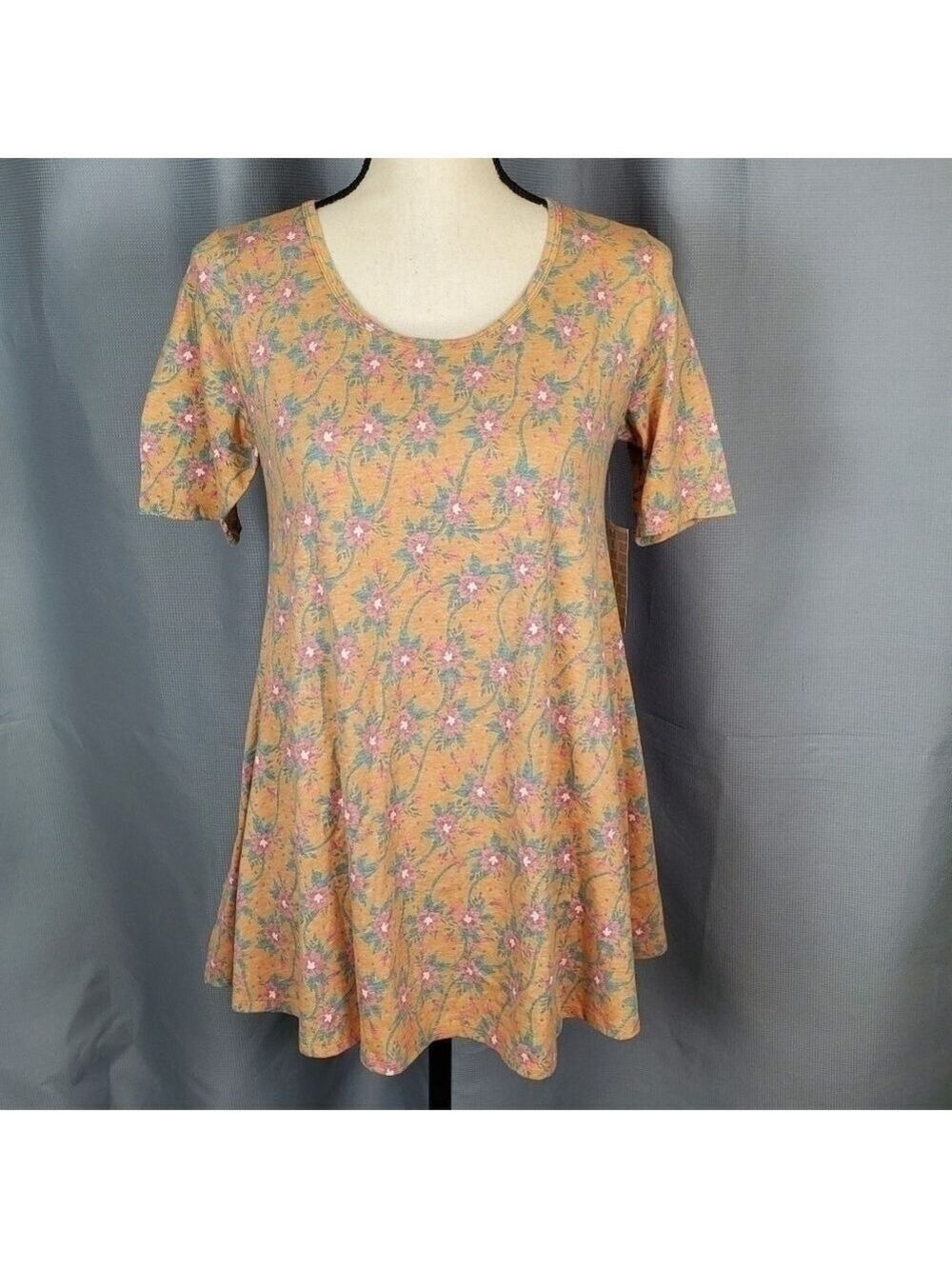 NWT Lularoe Perfect T, peach top with pink/green floral design, size XXS